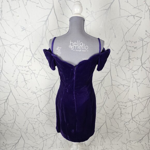 Nu Mode VTG Purple Velvet Off Shoulder Sweetheart Cocktail Dress - Picture 4 of 6